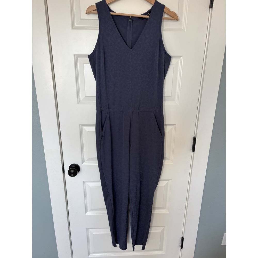 Athleta Brooklyn Jumpsuit Sleeveless V-Neck Womens‎ Sz 6 Purple quick dry - Picture 2 of 9